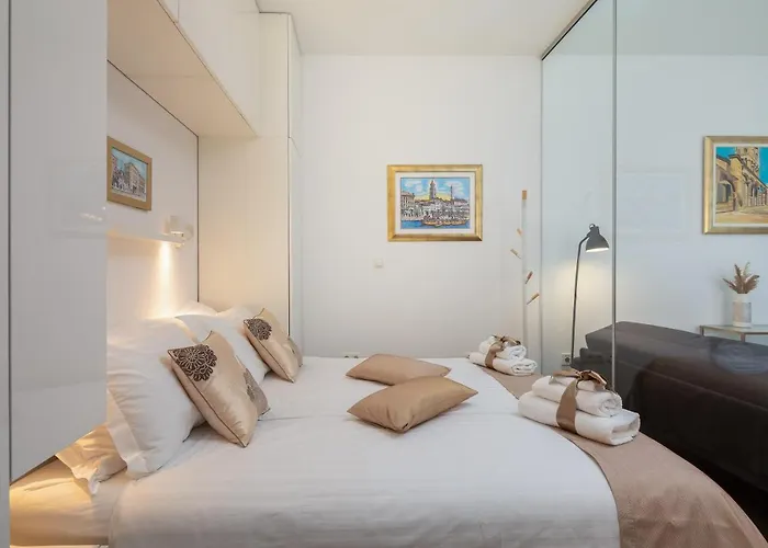 Jojo - Feel The City's Heartbeat Apartament Split